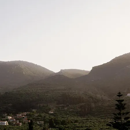 Kokkinochoma Slow Living * Λαγόποδο
